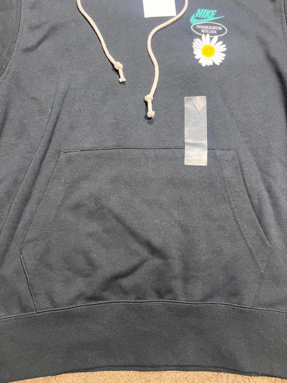 NWT Nike ‘Have A Nike Day’ Daisy Men’s Hoodie, Size Large